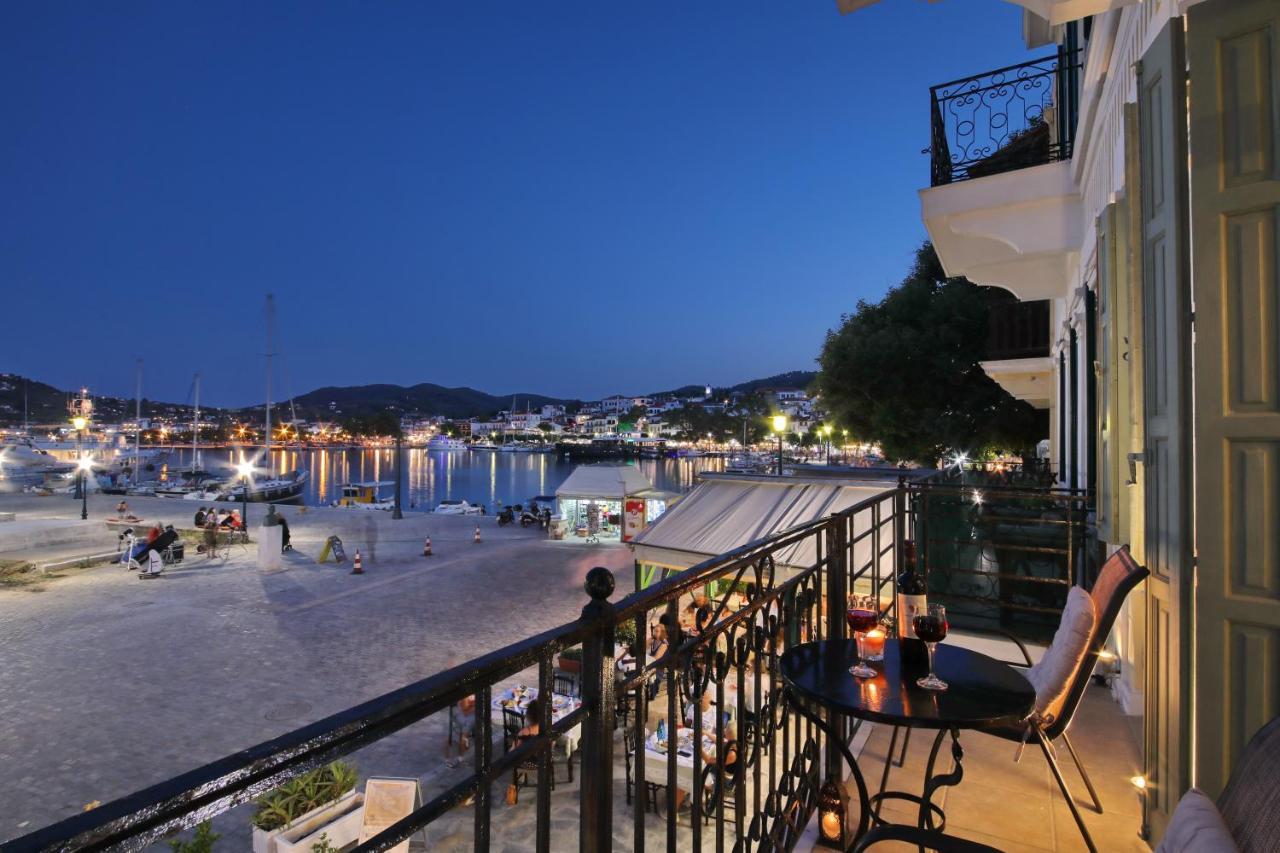 Faros Coastal Apartments Skopelos Town Bagian luar foto