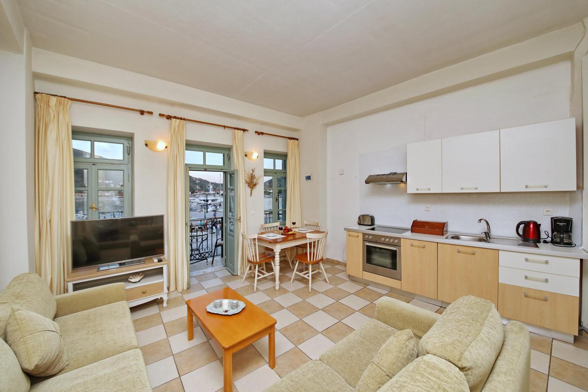 Faros Coastal Apartments Skopelos Town Bagian luar foto